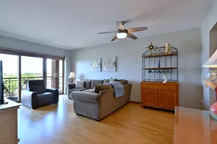 4210 N Natchez Ave, Chicago, IL 60634 - Photo 12