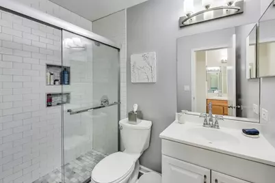 7044 Yorkshire Drive, Woodridge, IL 60517 - Photo 6