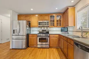 1765 Greenfield Ct, Belvidere, IL 61008 - Photo 10