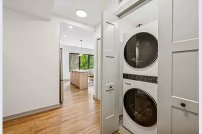 1341 W Estes Avenue #3B, Chicago, IL 60626 - Photo 14