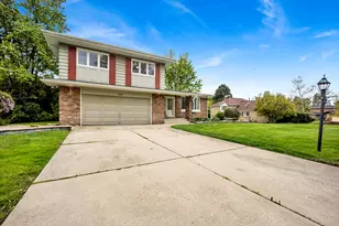 3118 Polly Ln, Flossmoor, IL 60422 - Photo 2
