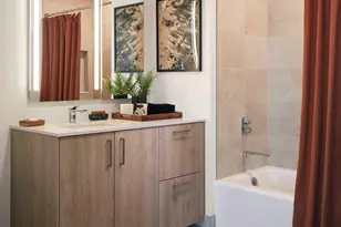 211 N Harbor Dr, Chicago, IL 60601 - Photo 10
