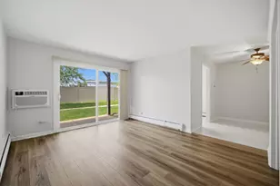 330 N Carter St, Palatine, IL 60067 - Photo 14