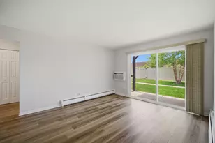 330 N Carter St, Palatine, IL 60067 - Photo 8