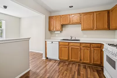 33 Ashburn Court #B, Schaumburg, IL 60193 - Photo 10