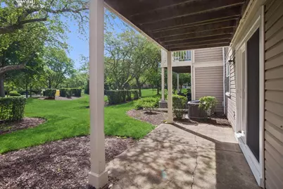 33 Ashburn Court #B, Schaumburg, IL 60193 - Photo 18