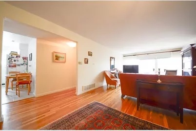 4718 Russett Lane #104, Skokie, IL 60076 - Photo 2