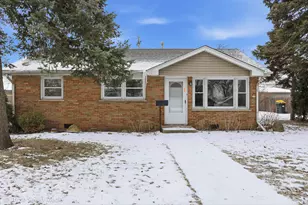 6135 Birmingham St, Chicago Ridge, IL 60415 - Photo 4