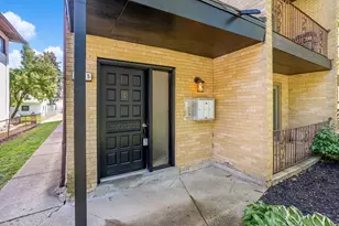 3755 N Kostner Ave, Chicago, IL 60641 - Photo 2