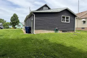 516 Westcott St, Granville, IL 61326 - Photo 2