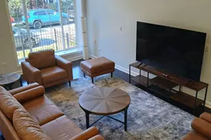 3027 N Allen Ave, Chicago, IL 60618 - Photo 16