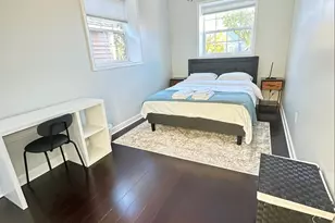 3027 N Allen Ave, Chicago, IL 60618 - Photo 18