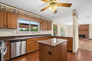 510 Ambria Dr, Mundelein, IL 60060 - Photo 8