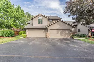 450 Berkshire Dr, Crystal Lake, IL 60014 - Photo 28