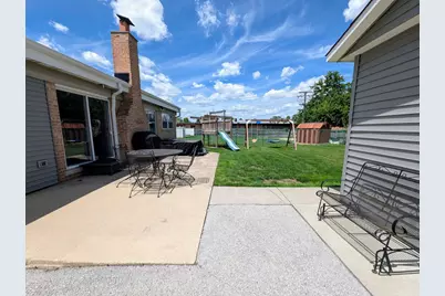 10849 Moody Avenue, Chicago Ridge, IL 60415 - Photo 32