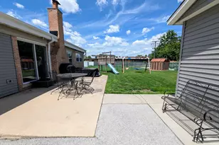 10849 Moody Ave, Chicago Ridge, IL 60415 - Photo 32
