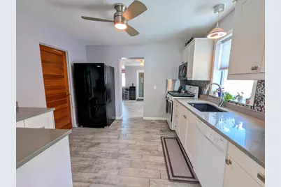 10849 Moody Avenue, Chicago Ridge, IL 60415 - Photo 8