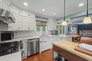5091 Chambers Dr, Hoffman Estates, IL 60010 - Photo 10