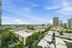 555 W Cornelia Ave, Chicago, IL 60657 - Photo 16