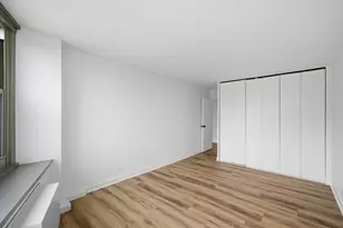 555 W Cornelia Ave, Chicago, IL 60657 - Photo 22