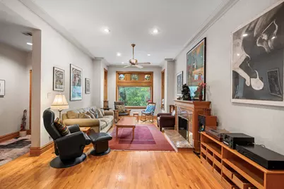 560 W Arlington Place, Chicago, IL 60614 - Photo 4