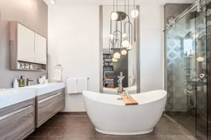 843 N California Ave, Chicago, IL 60622 - Photo 20