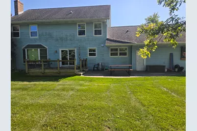5114 W Malibu Court, McHenry, IL 60050 - Photo 2