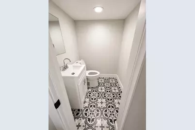 10213 S Yale Avenue, Chicago, IL 60628 - Photo 6