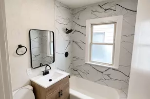 10213 S Yale Ave, Chicago, IL 60628 - Photo 4