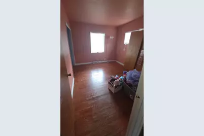 15409 Dobson Avenue, Dolton, IL 60419 - Photo 6