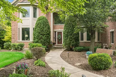 8 Rose Lane, Hawthorn Woods, IL 60047 - Photo 2
