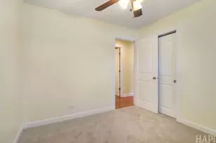 [Address not provided], Gurnee, IL 60031 - Photo 10