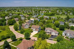 39W842 Louisa May Alcott Ln, Saint Charles, IL 60175 - Photo 34