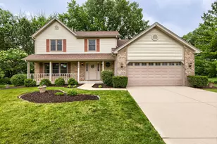 196 Constitution Dr, Bloomingdale, IL 60108 - Photo 1