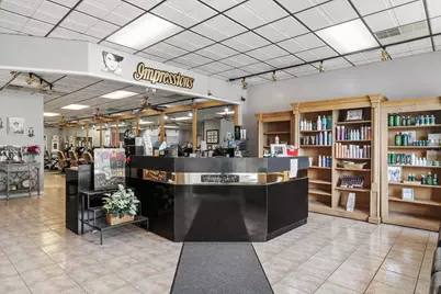 605 W Baltimore Street #B, Wilmington, IL 60481 - Photo 2