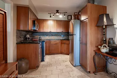 77 Lake Hinsdale Drive #402, Willowbrook, IL 60527 - Photo 8