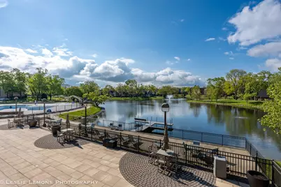 77 Lake Hinsdale Drive #402, Willowbrook, IL 60527 - Photo 18