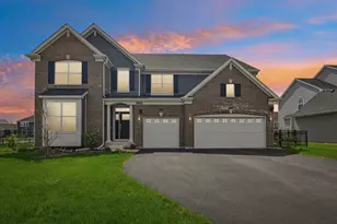 1842 Coralito Ln, Elgin, IL 60124 - Photo 2