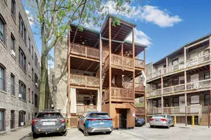 3808 N Pine Grove Ave, Chicago, IL 60613 - Photo 26