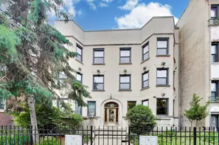 3808 N Pine Grove Ave, Chicago, IL 60613 - Photo 2