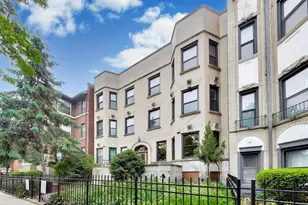 3808 N Pine Grove Ave, Chicago, IL 60613 - Photo 1