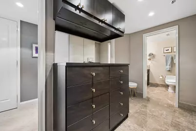 950 N Michigan Avenue #3805, Chicago, IL 60611 - Photo 28