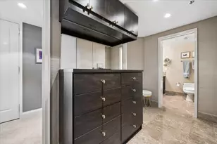 950 N Michigan Ave, Chicago, IL 60611 - Photo 28