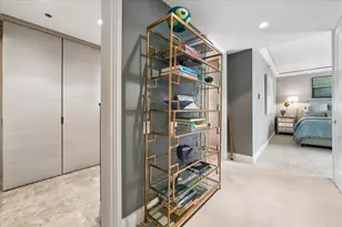 950 N Michigan Ave, Chicago, IL 60611 - Photo 24
