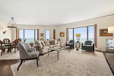 950 N Michigan Avenue #3805, Chicago, IL 60611 - Photo 8