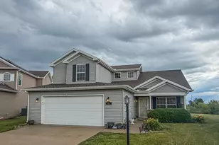 302 Luria Ln, Champaign, IL 61822 - Photo 2