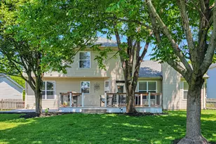 311 Greenwood Pl, Oswego, IL 60543 - Photo 22