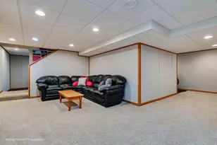 311 Greenwood Pl, Oswego, IL 60543 - Photo 20