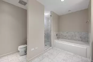 1211 S Prairie Ave, Chicago, IL 60605 - Photo 22