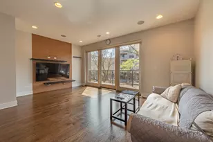 3839 N Ashland Ave, Chicago, IL 60613 - Photo 4